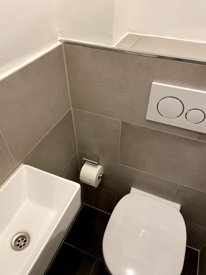 Wunderschoene Sanierte Wohnung Vor Den Toren Koelns Luaran gambar