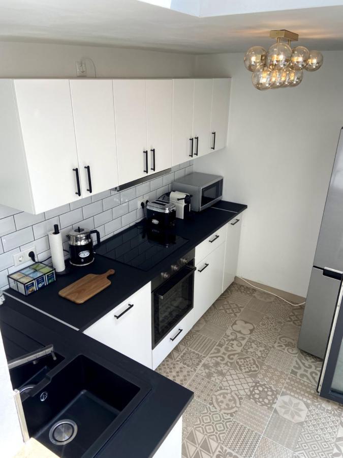 Wunderschoene Sanierte Wohnung Vor Den Toren Koelns Luaran gambar